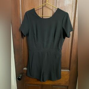 HYFVE women’s large short sleeve black romper